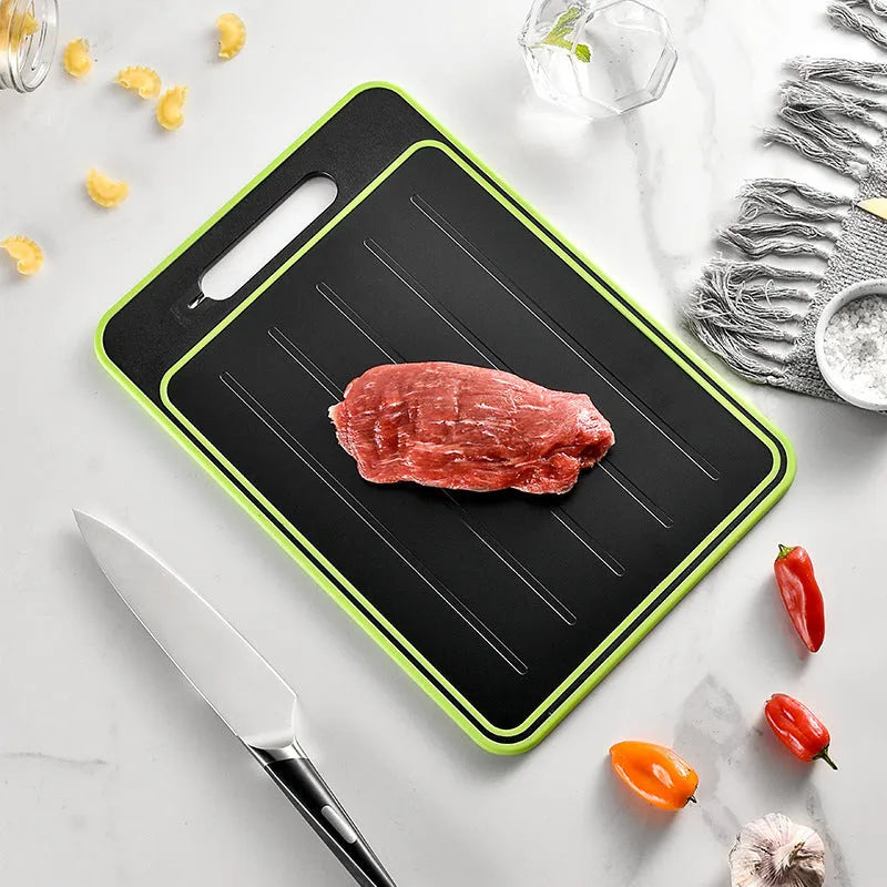 Grey square aluminium cutting board with double sides, integrated knife sharpener and grinding surface