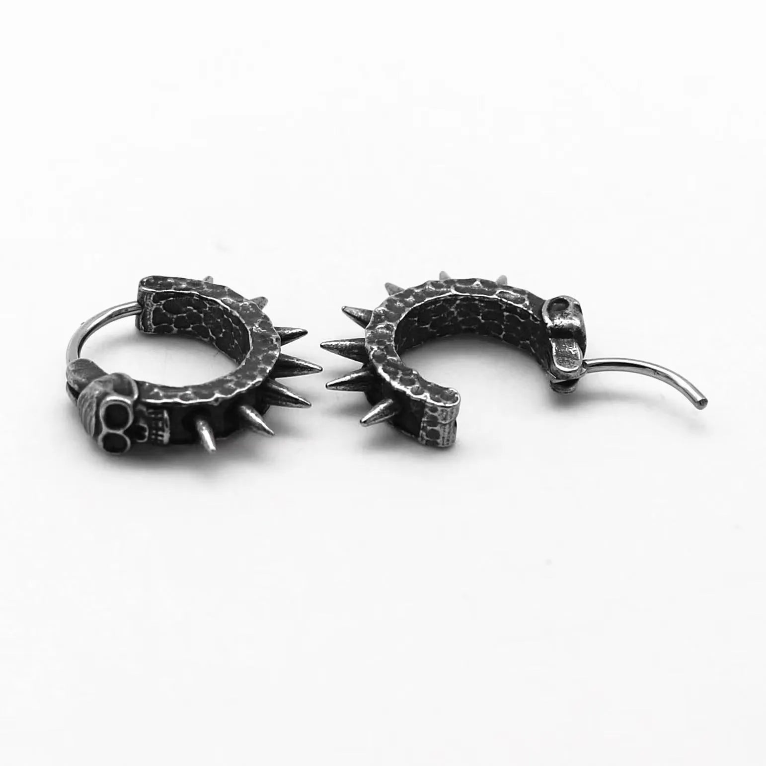 Geometric alloy earrings with motorcycle punk theme in copper and black colours