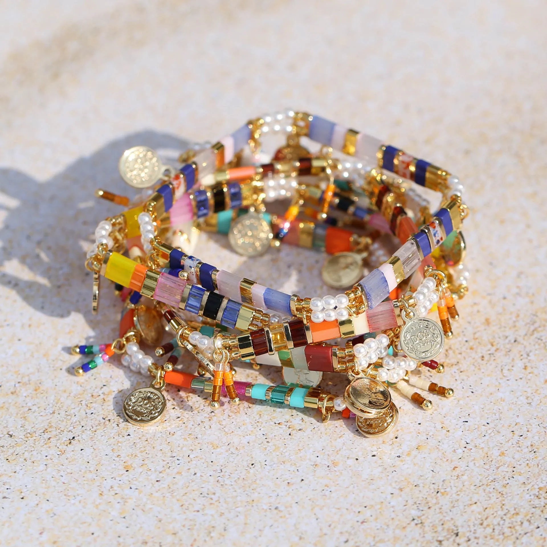 Women's imitation pearl glass bead bracelet in European and American style with six colour options