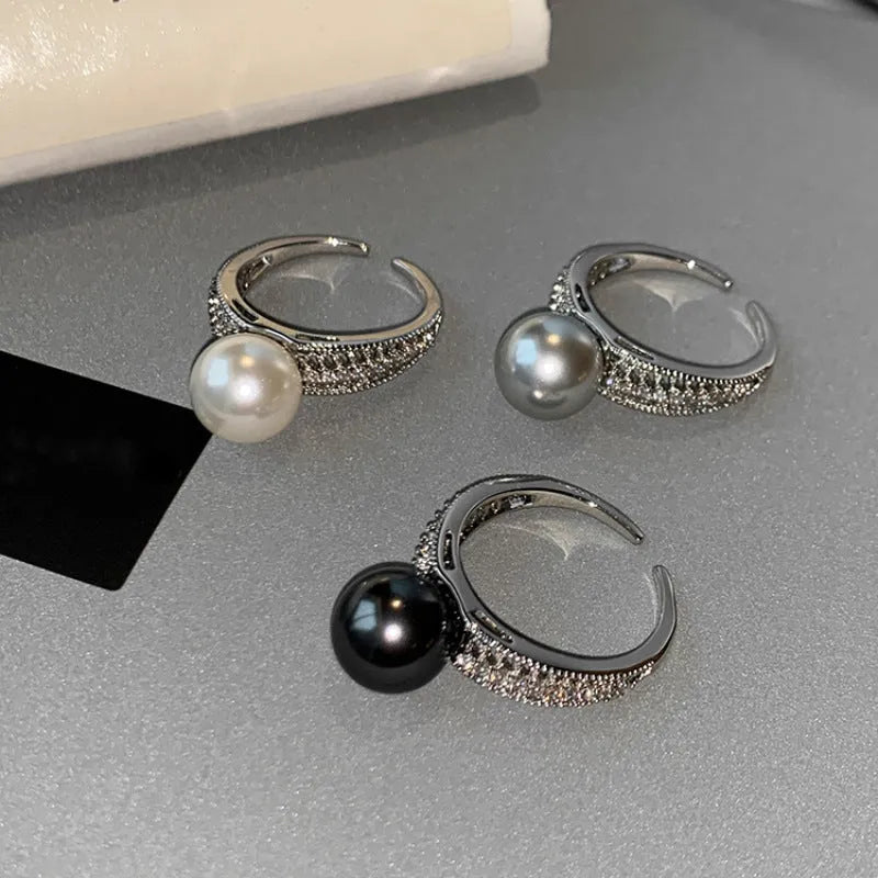 Adjustable geometric copper finger ring with black pearl finish for women
