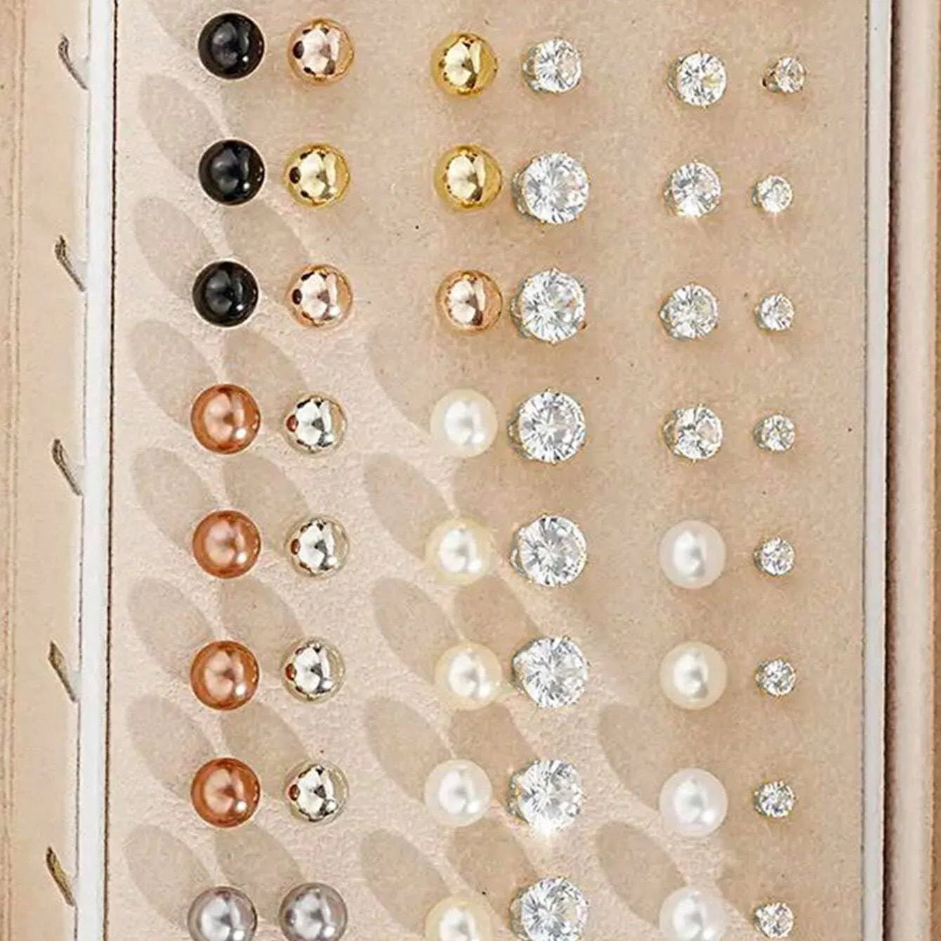 108 geometric alloy earrings with gold and yellow electroplated finishes and round pearl elements