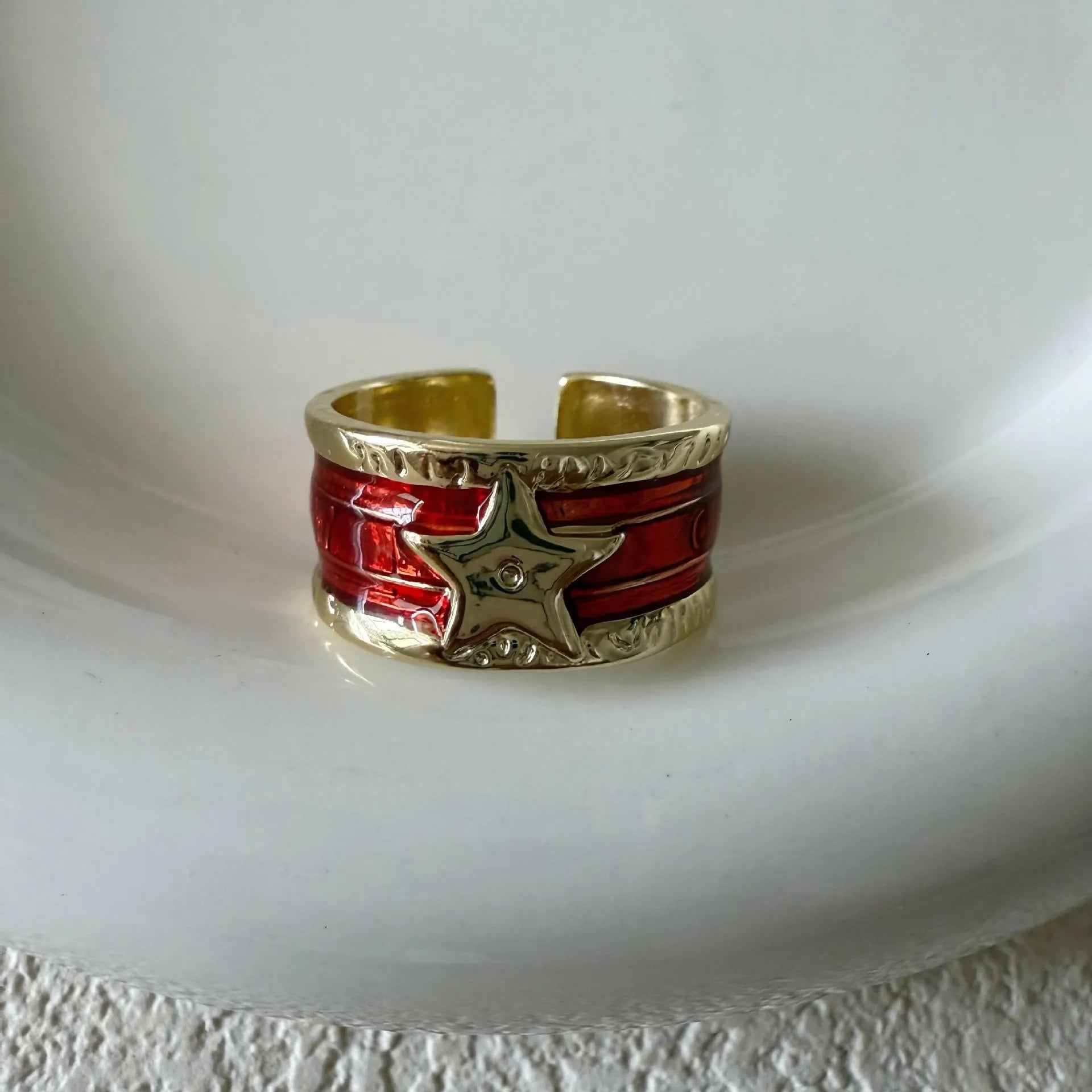 Adjustable geometric copper ring with a distressed XINGX drop oil design in ins style.