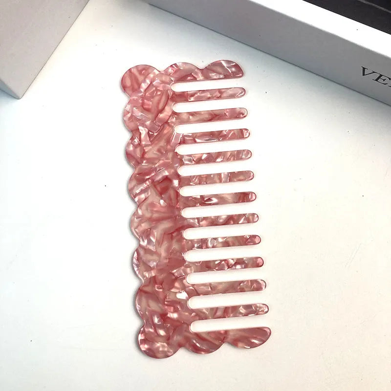 Acetate geometric wave hair comb in apricot colour with retro design elements