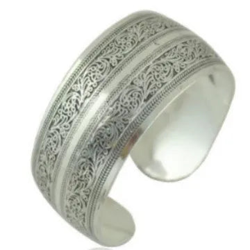 Open carved Miao silver bracelet with ethnic design and Roman shape in alloy