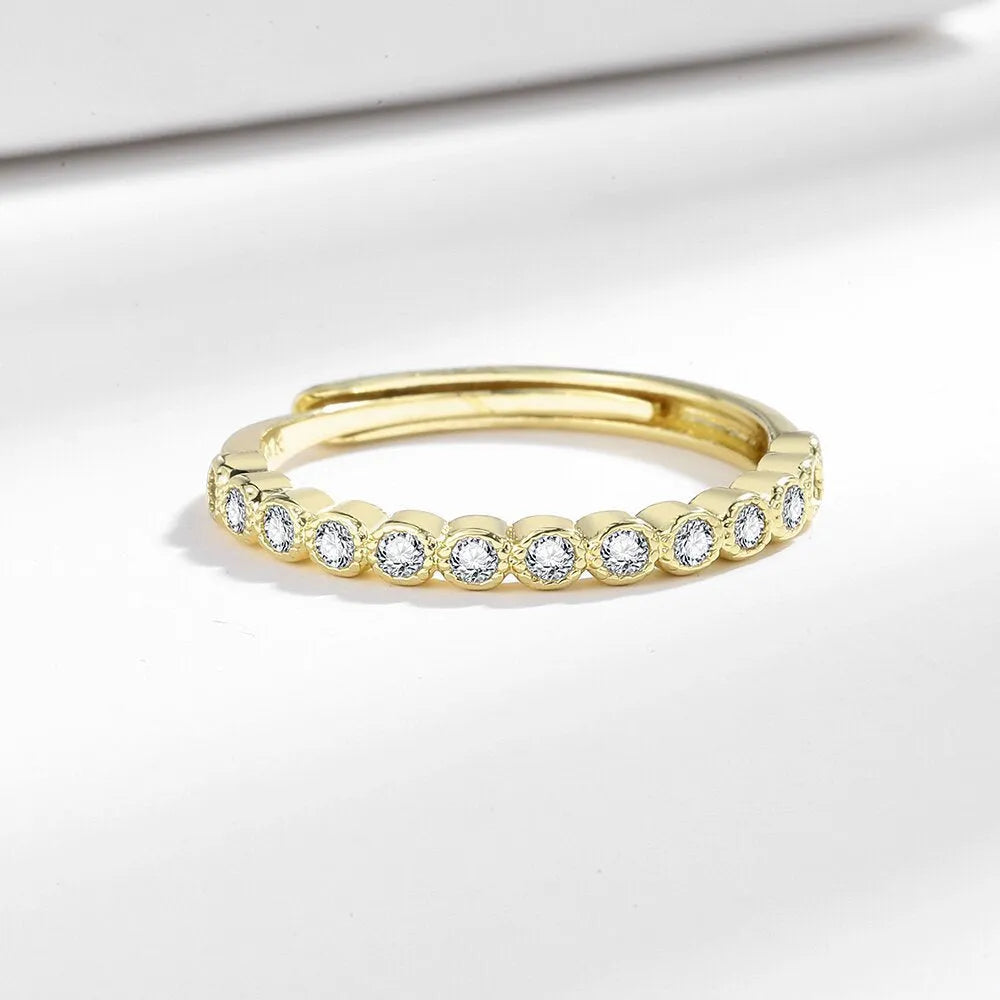 Simple geometric open-mouth ring for women in copper with white gold or yellow gold electroplated finish.