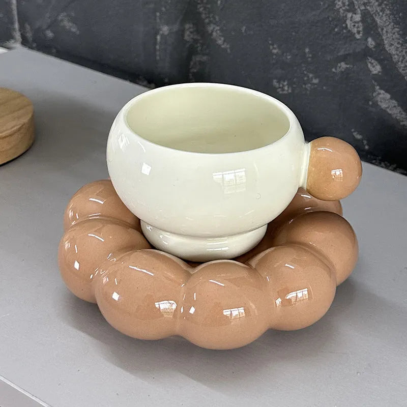 Ceramic coffee cup and saucer set in solid colour with 250ml capacity