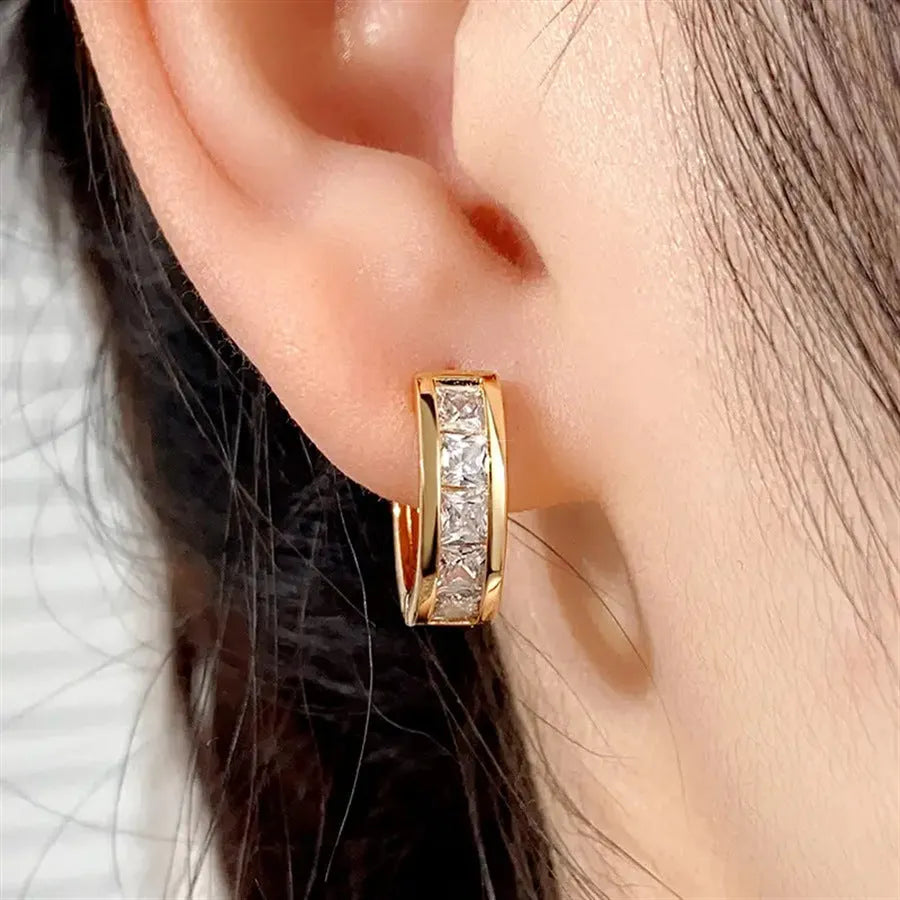Geometric quadrilateral copper earrings in gold or silver colour for women's fashion