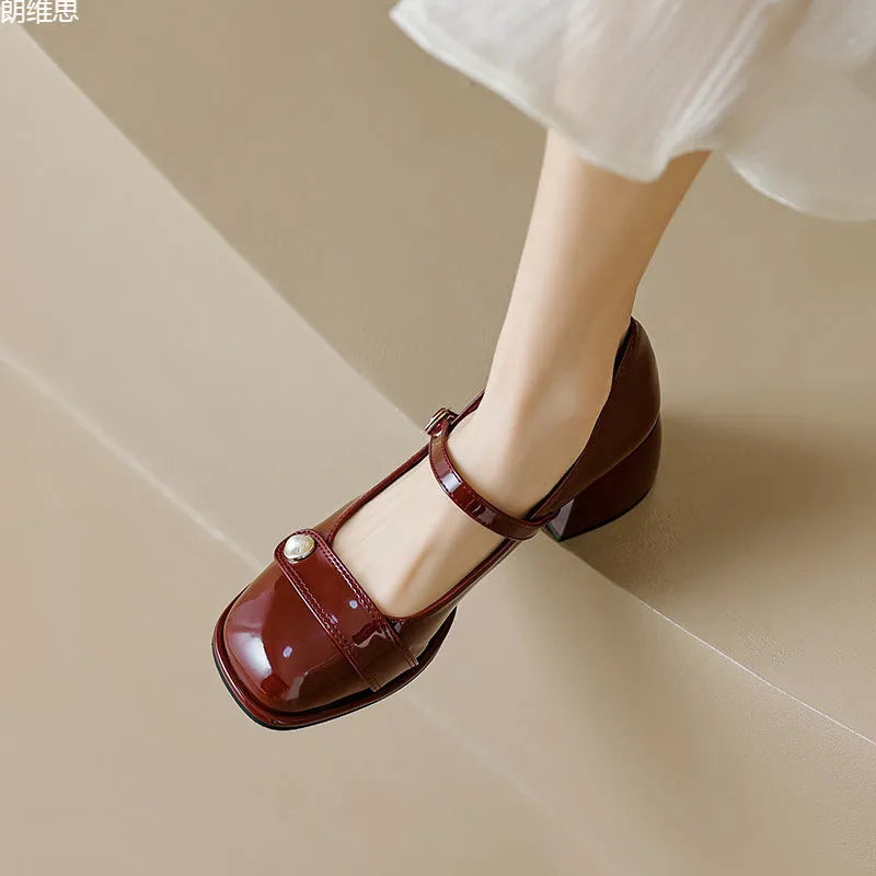 French style chunky heel pump shoes with square toe and patent leather upper in apricot colour