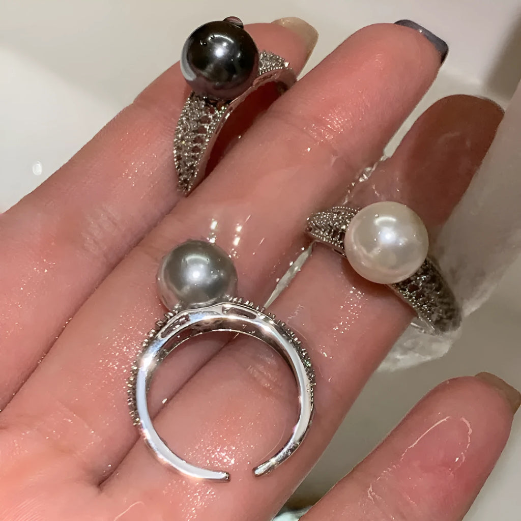 Adjustable geometric copper finger ring with black pearl finish for women