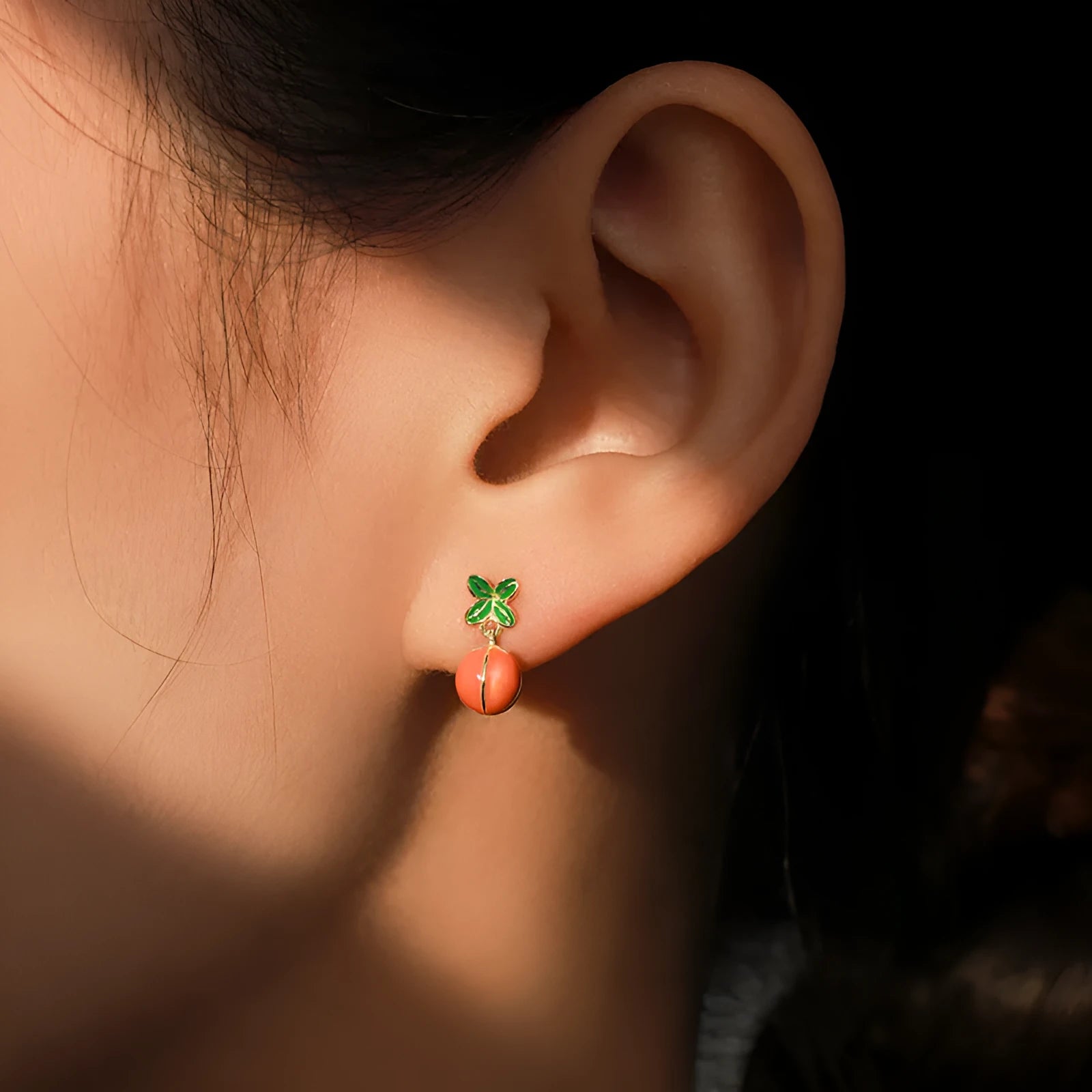 Sterling silver persimmon stud earrings with lucky dripping design in ED3325 colour