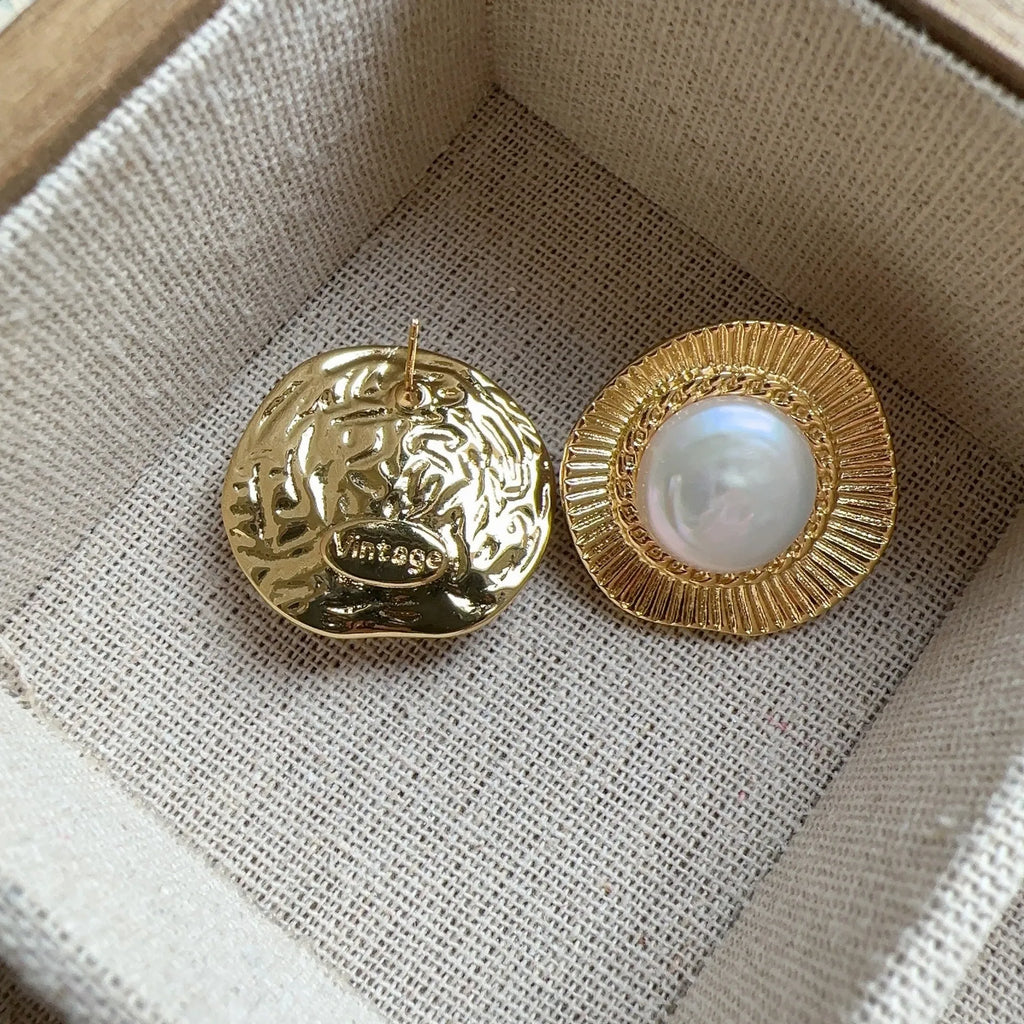 Gold electroplated round earrings with French retro styling for women