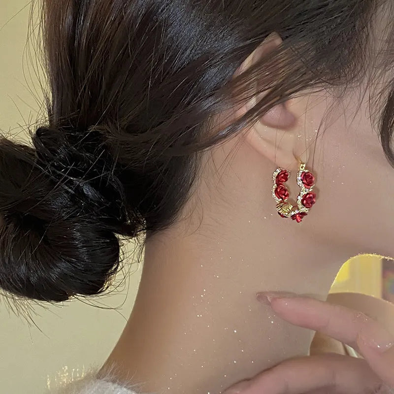 Red alloy flower ear clip with rose element design for women