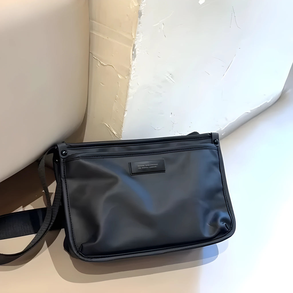Oxford cloth crossbody bag in cool colour with street trend style and square shape
