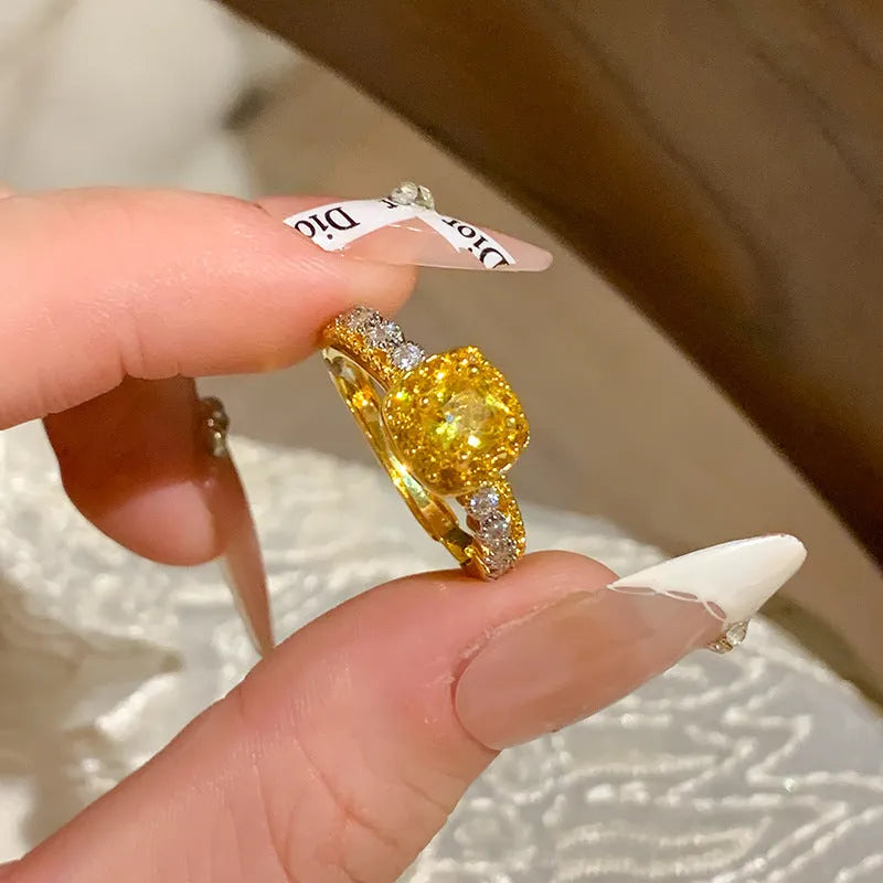 Polished copper geometric cube sugar ring for women in yellow diamond pineapple colour