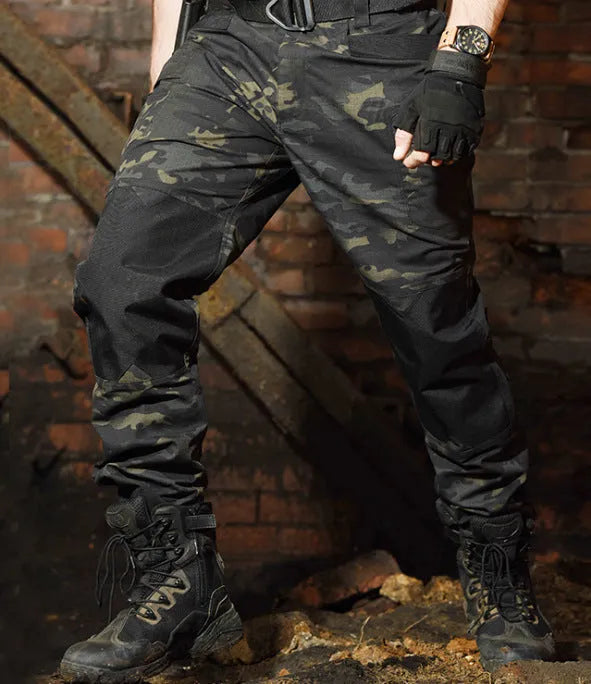 Quartermaster Camouflage Tactical Pants in dark night camouflage colour, slim fit, quick-drying polyester cotton fabric