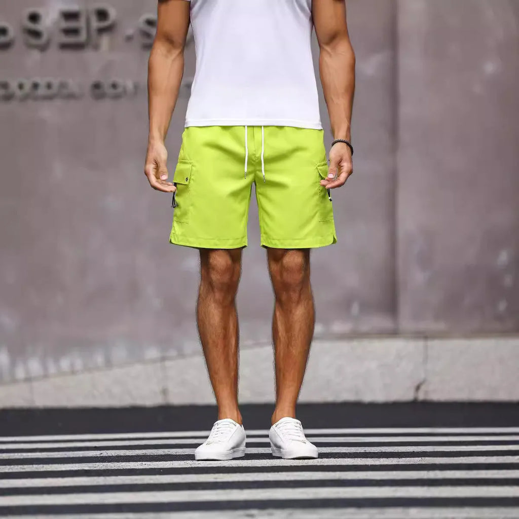 Men's loose fit workwear shorts in cool silk cotton fabric with straight leg design