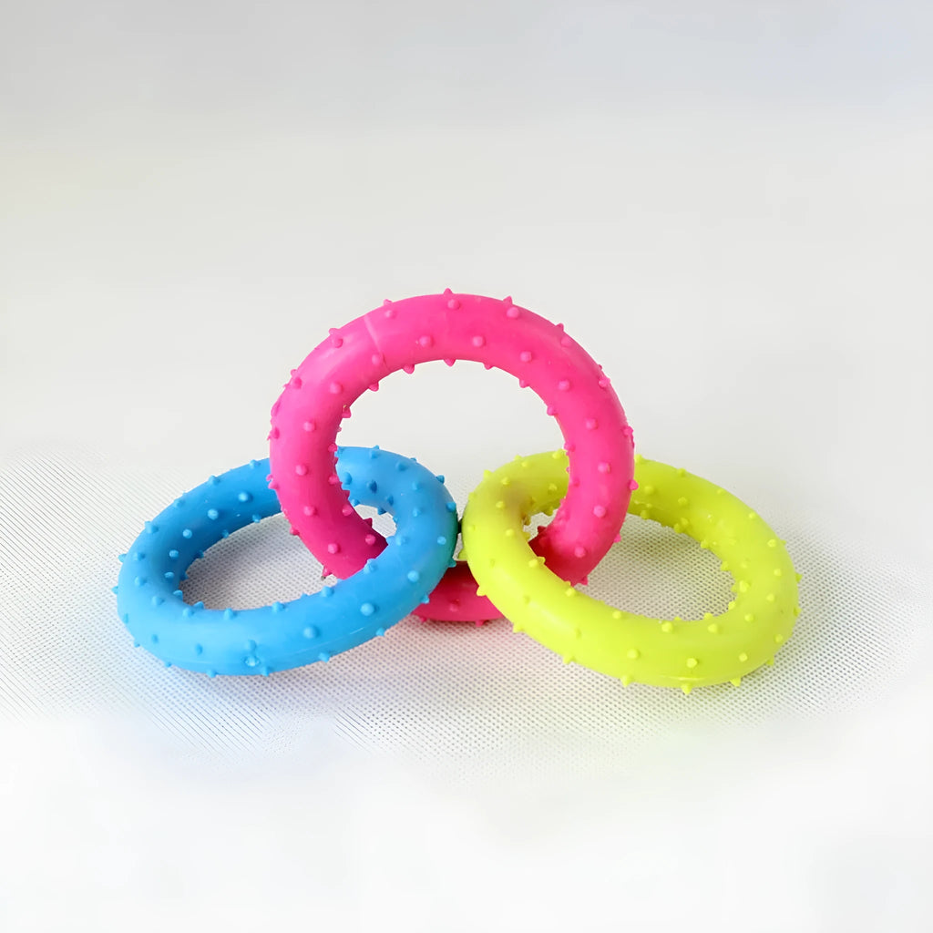 TPR rubber dog chew toy with three connected chain links for molar chewing