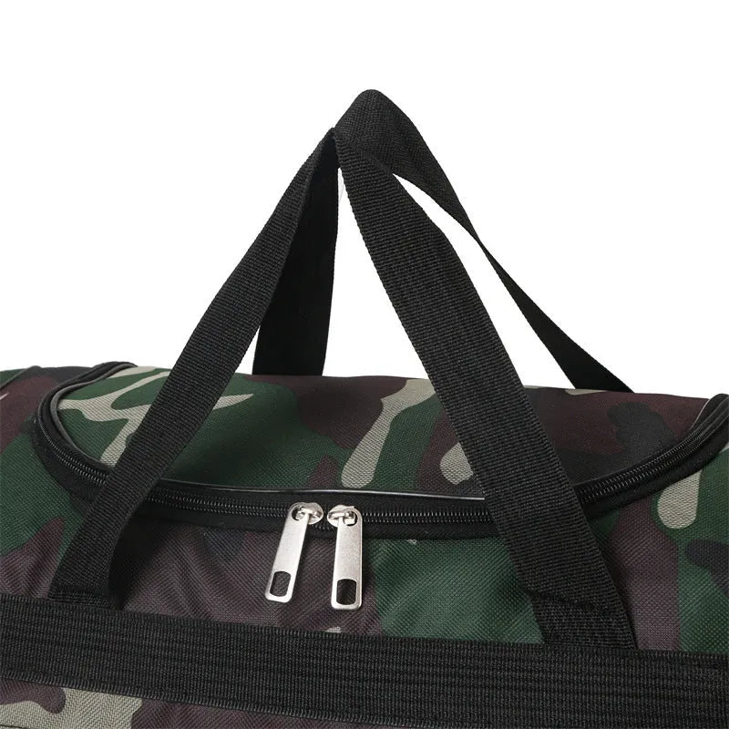 Camouflage waterproof luggage bag with urban simplicity styling and polyester lining