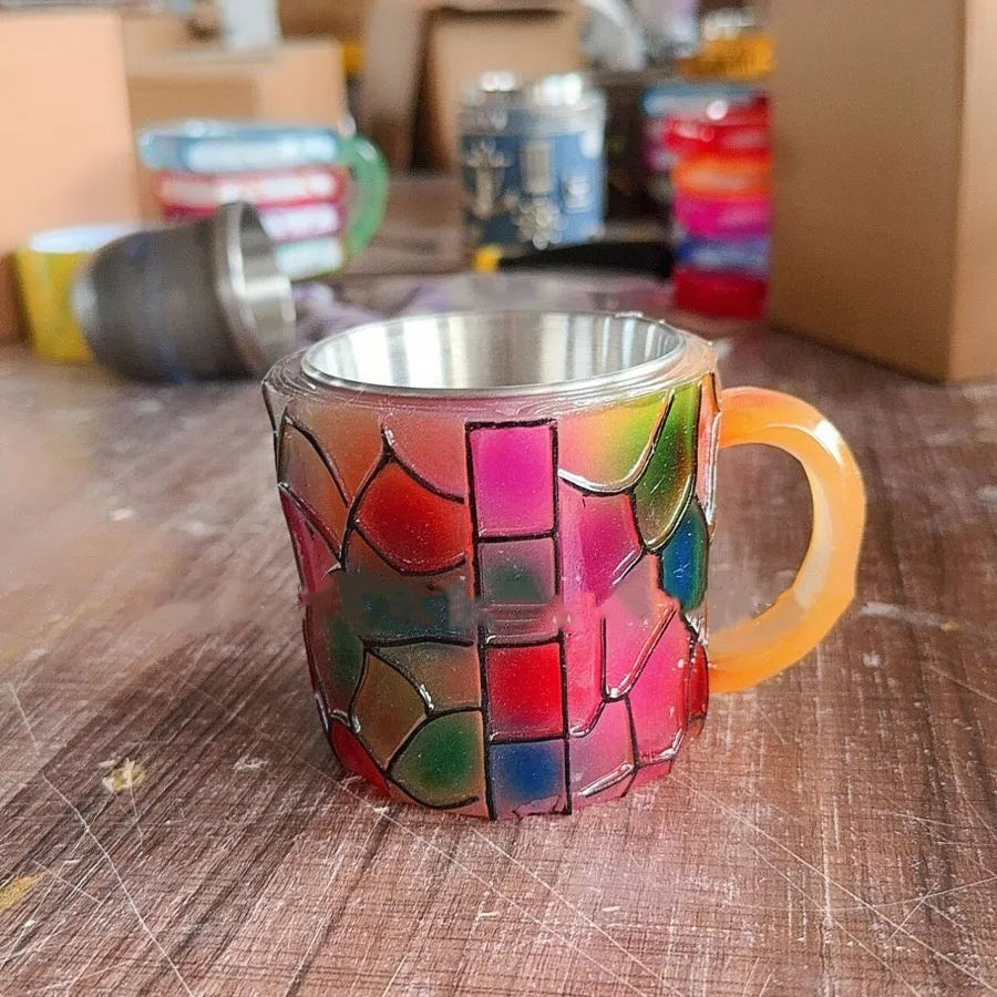 Synthetic resin decorative coffee cup with painted book mark motifs in American style