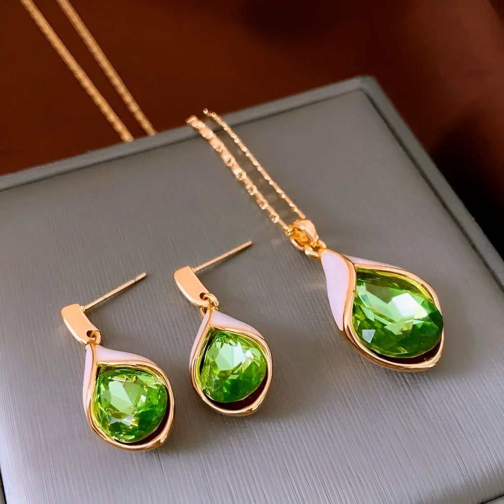 Real gold electroplated zircon water drop-shaped earrings with artificial crystal pendant, light luxury clavicle chain for women