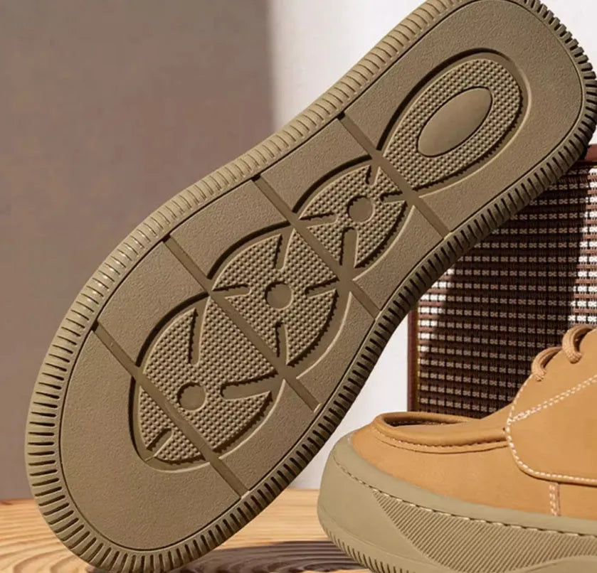 Brown leather retro casual shoes for men with a distinctive big toe design and visible stitching.