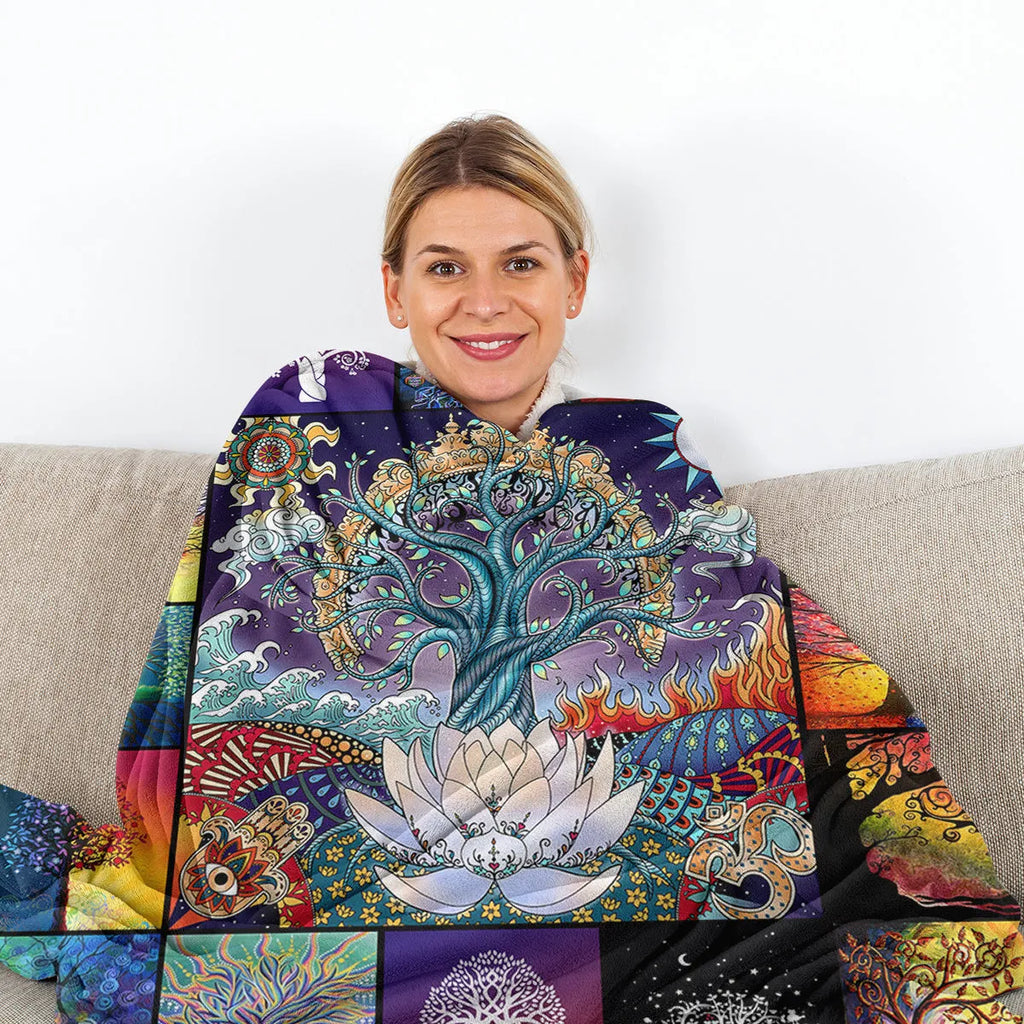 Multicolored flannel blanket with lotus tree print, soft velvet fabric, hemmed edges, available in 75x100cm 130x150cm 150x200cm