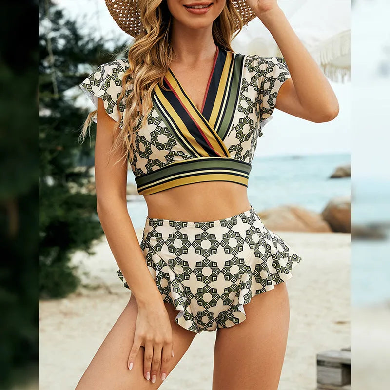 Green flounced backless lace-up V-neck bikini swimsuit with split design for swimming.