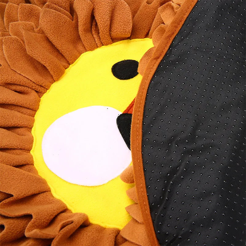 Brown Yizhiwen fabric sniffing pad for dogs and cats measuring 33cm by 25cm