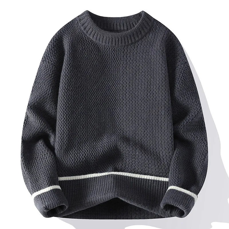 Men's grey loose fit round neck pullover sweater with long sleeves