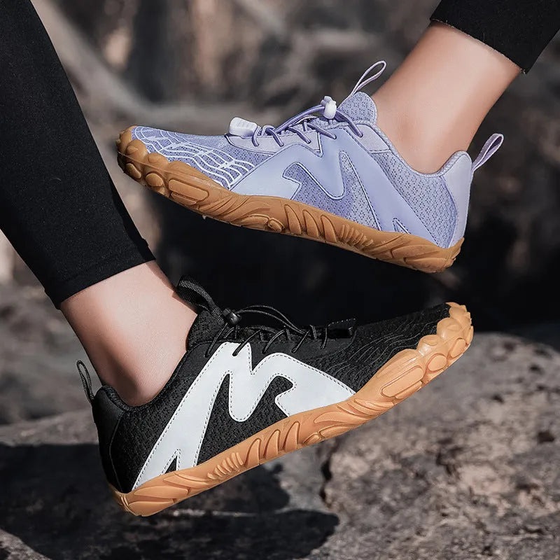 A pair of couple sports climbing shoes with a Flyknit lining and rubber sole in a choice of colours.