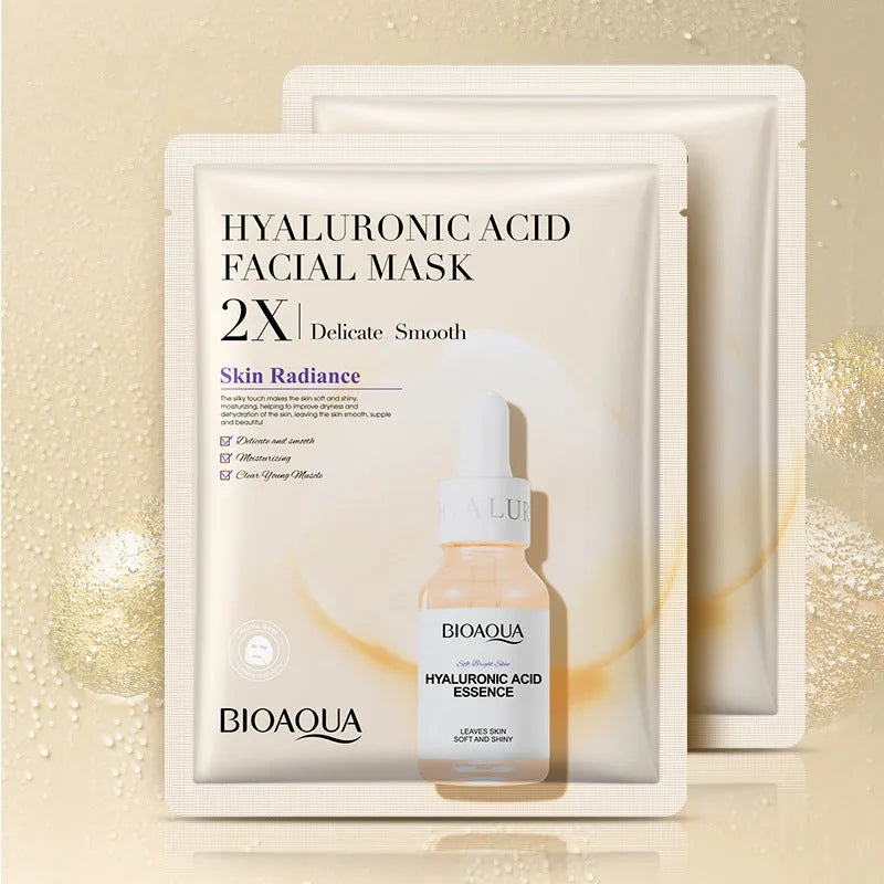 Collagen, Hyaluronic Acid, Vitamin C and Centella Asiatica gel sheet face masks in individual packets.