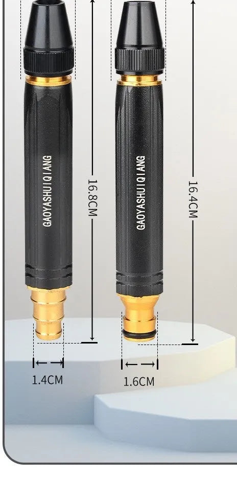 Black car washing gun with choice of pagoda or nipple nozzle patterns