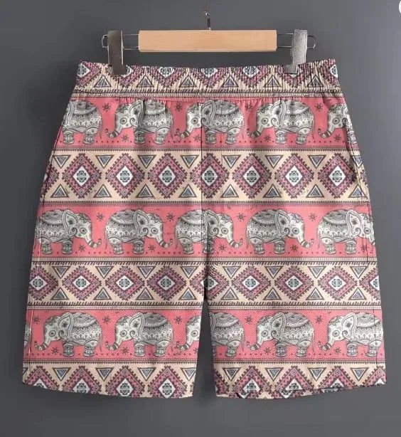 Men's casual polyester shorts in a camouflage pattern, featuring an elastic waistband.