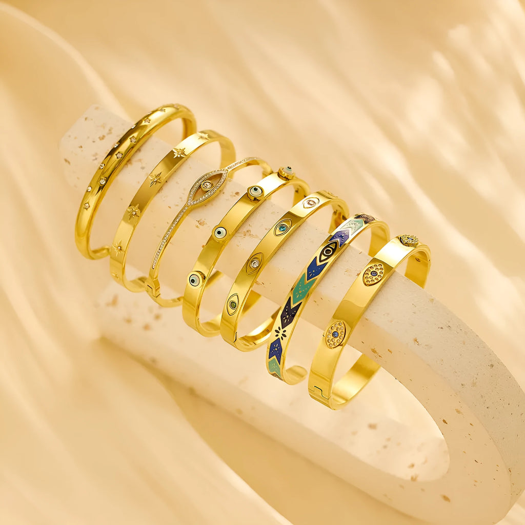Non-fading electroplated stainless steel bracelet for women in gold colour