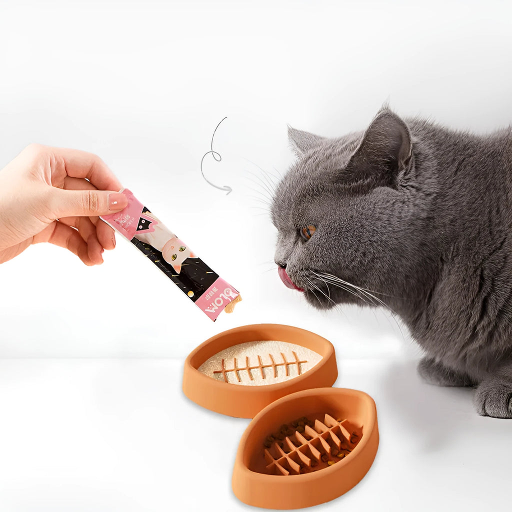 Silicone slow feed pet bowl with suction cup base in blue, grey, orange and red colour options