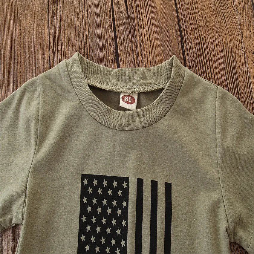 Little boys' camouflage summer suit with flag pattern, short sleeve shirt and trousers two-piece set