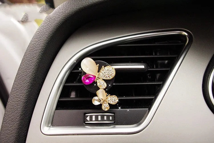 Alloy car fragrance clip for air vent in cartoon design options like crown and pumpkin car.