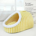 Thickened 3D dog bed with removable sponge interior in striped pattern