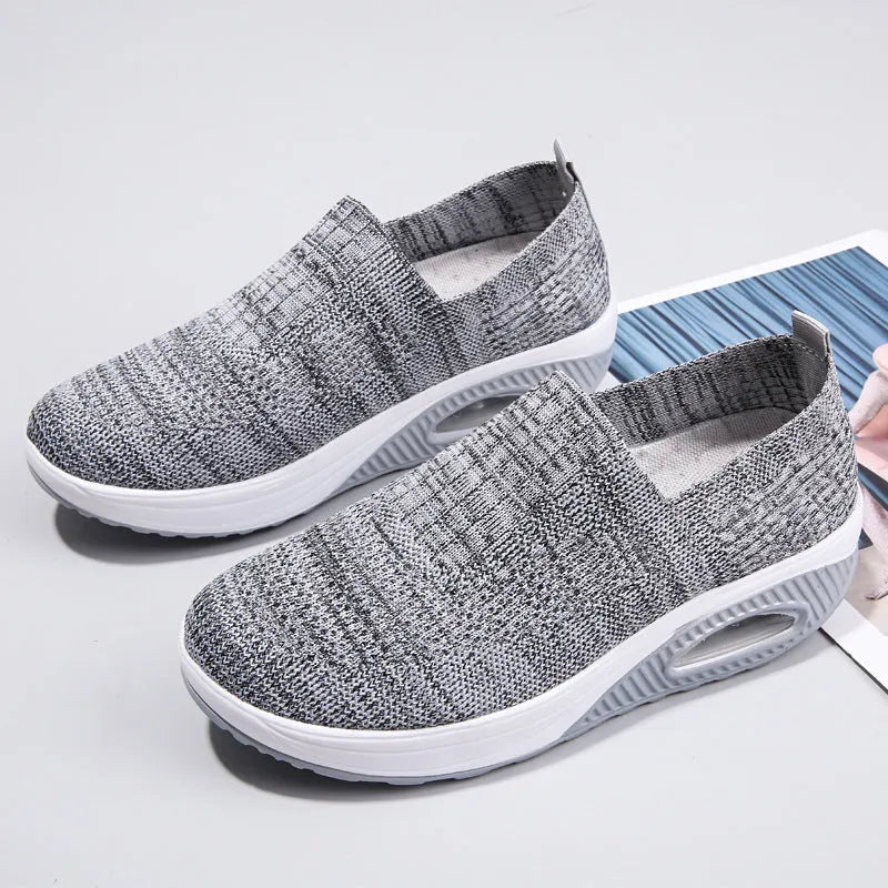 Women's casual running shoes with air cushion and PU mesh upper in various colours