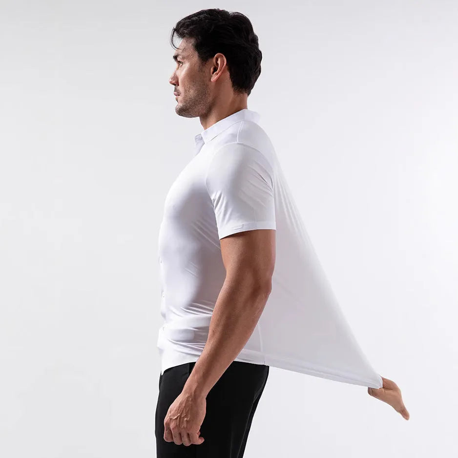 Men's short sleeve elastic shirt in anti-wrinkle fabric available in eight colours including black, white and blue