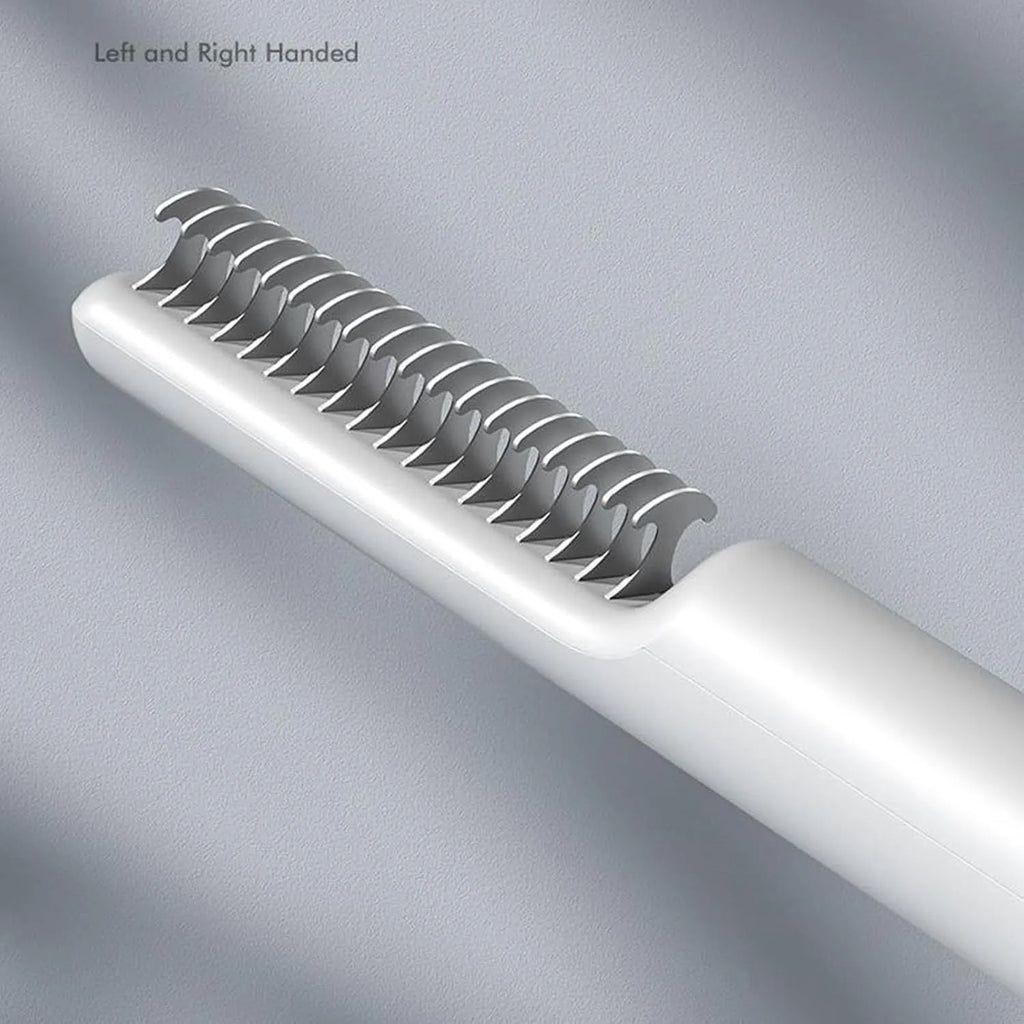 Stainless steel dematting comb for dogs with user-friendly handle in pink or white