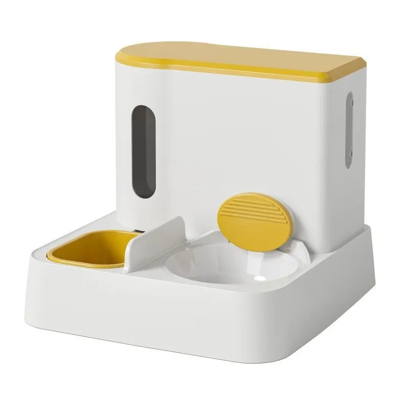 Automatic cat feeder with integrated water dispenser and double bowl system in grey colour