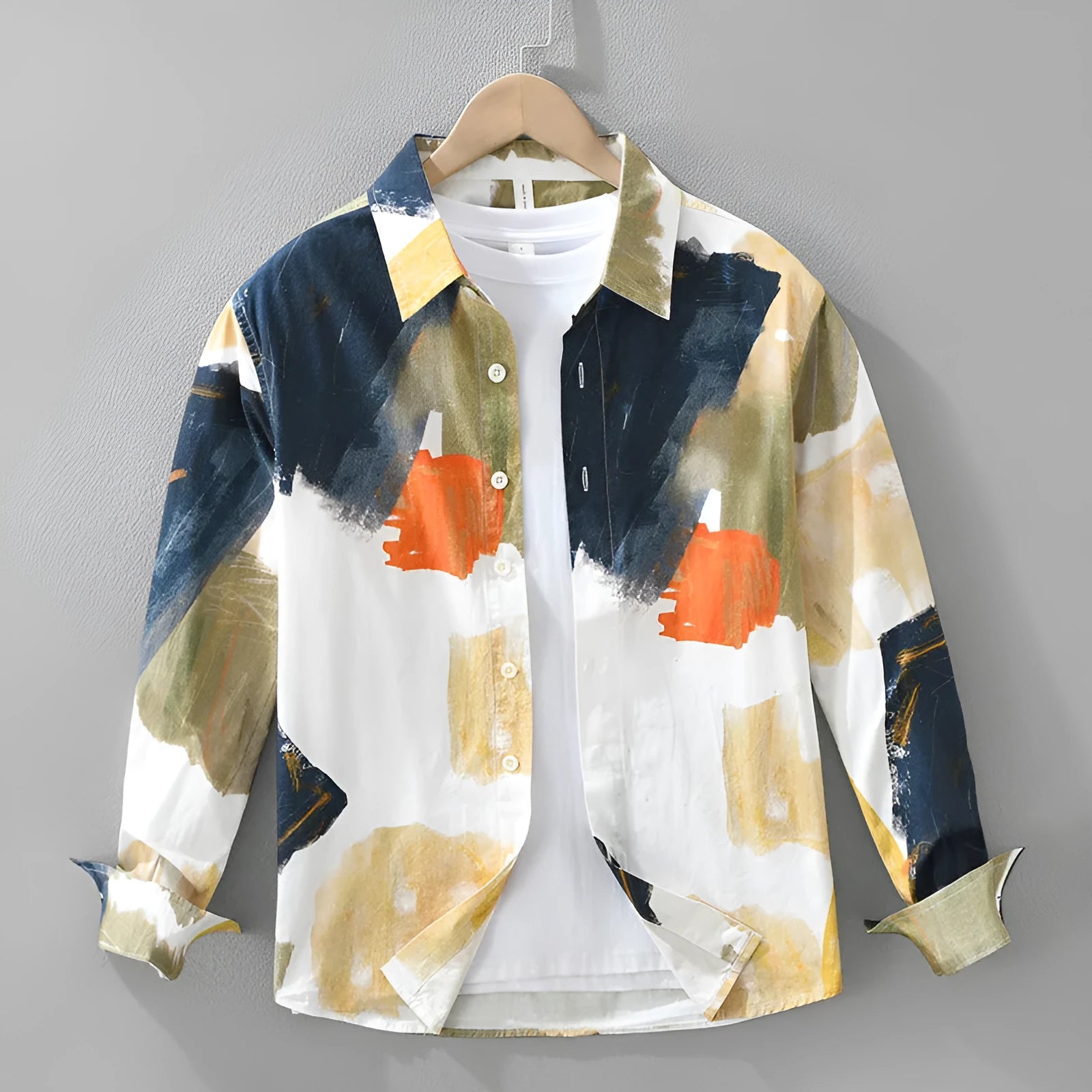 Casual loose top in artistic printed colour, cardigan style with long sleeves, cotton fabric.