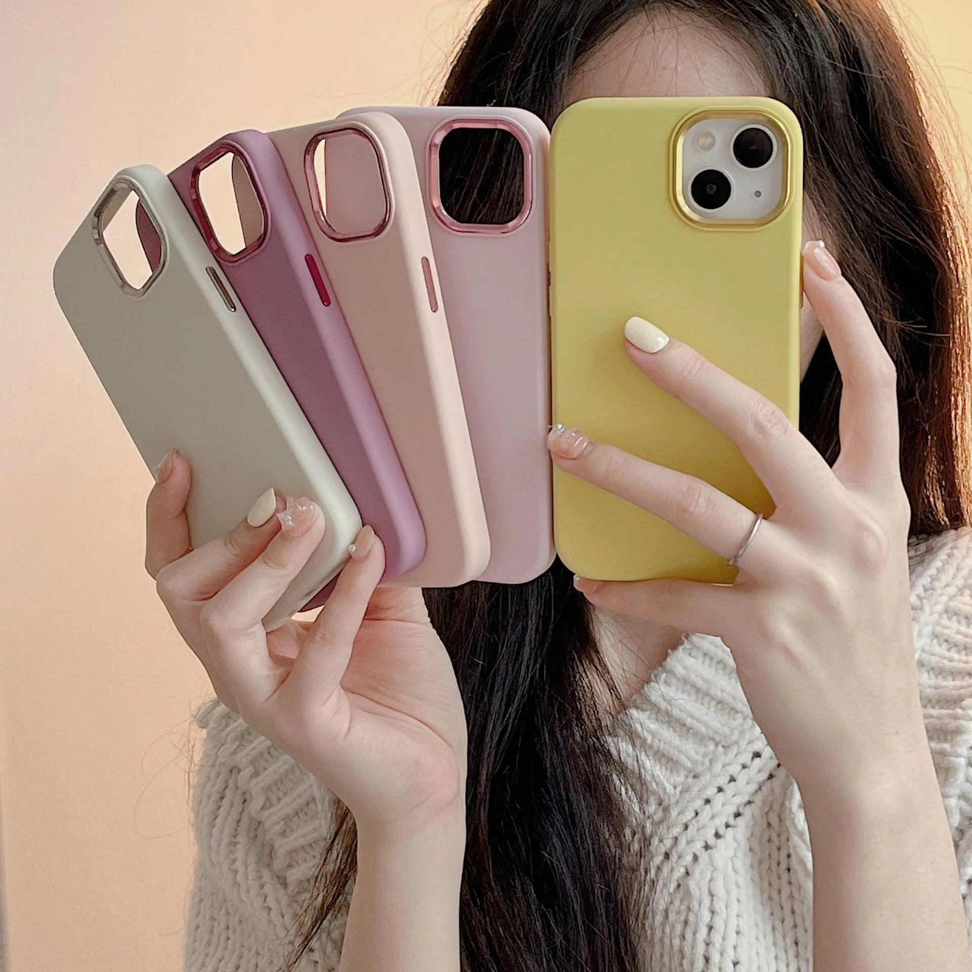 Full-cover liquid silicone metal phone case for iPhone 12 13 14 in Antique White colour