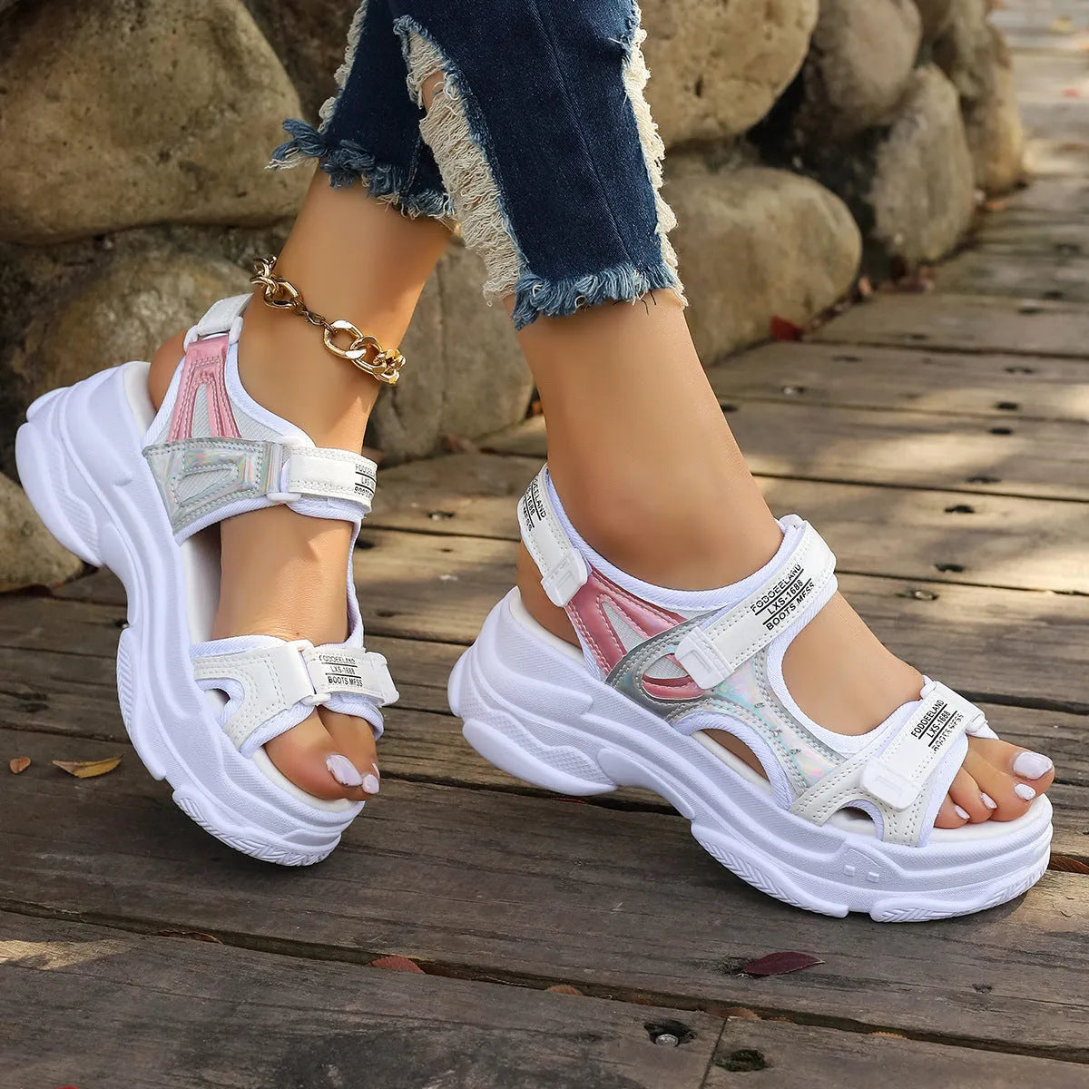 Women's white Roman platform sandals with PU leather upper and rubber sole