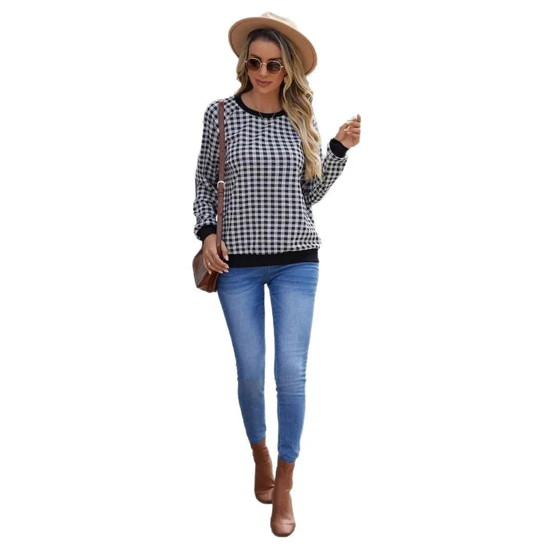 Black Japanese plaid pullover sweater with printed stripe patterns and long sleeves
