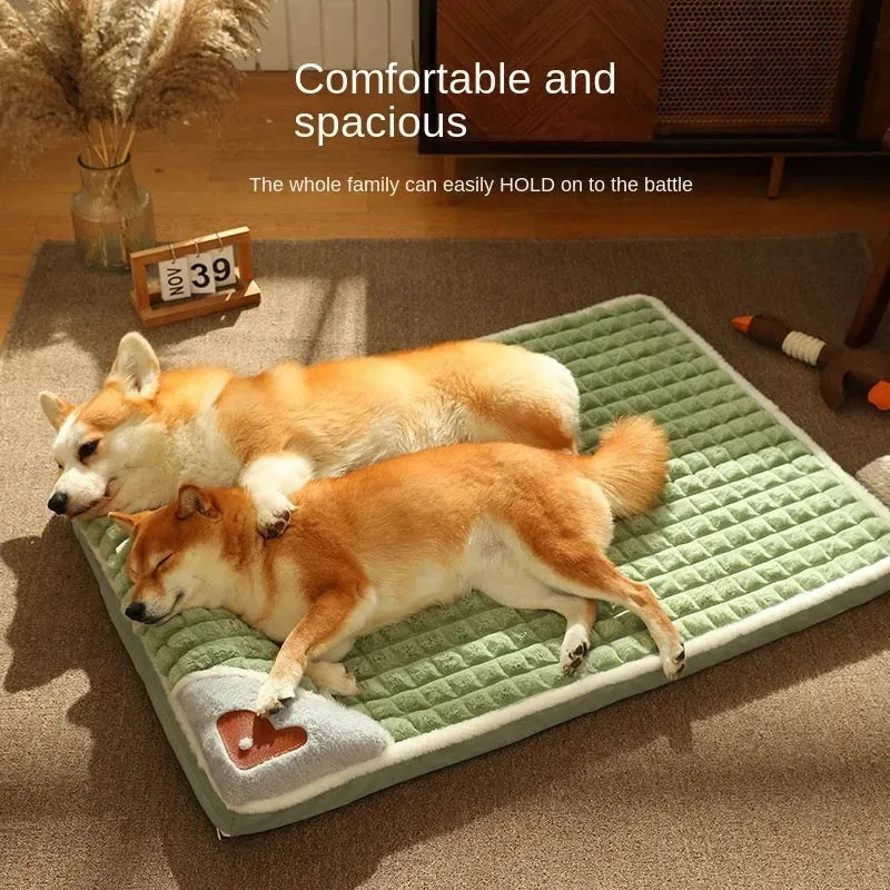 Washable fluffy fleece dog bed mat with memory foam filling in grey colour