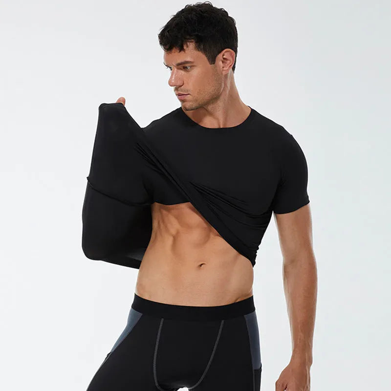 Men's solid colour short-sleeved quick-drying stretch shirt for fitness exercise on a hanger