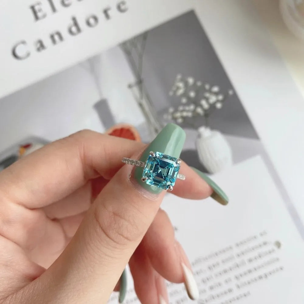 S925 silver ring with 4 karat square pagoda cut aquamarine stone in geometric style