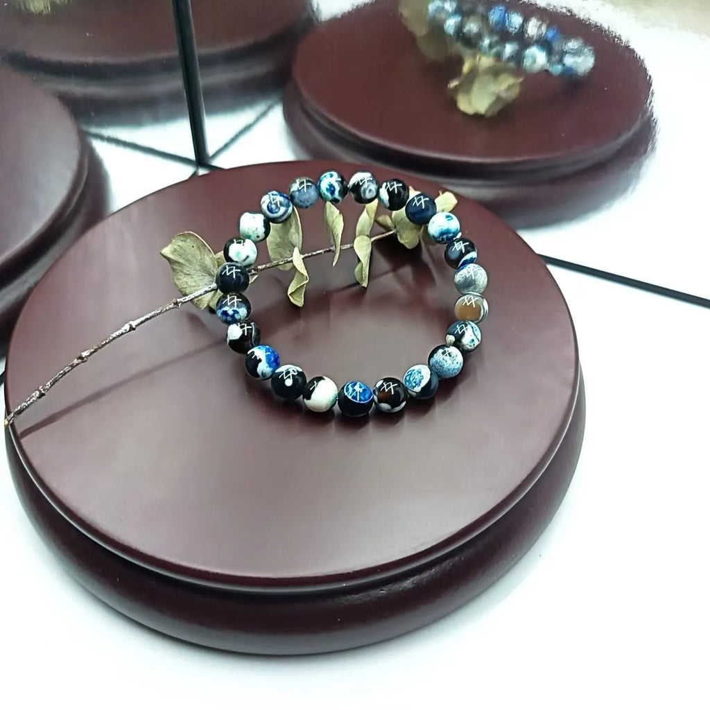 Handmade natural agate bracelet with 8mm round beads and Bohemian style glass elements